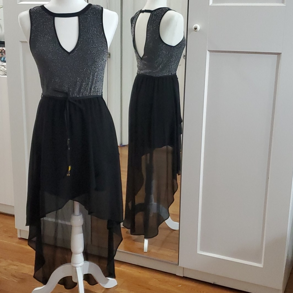 Very sexy Hi Low black dress